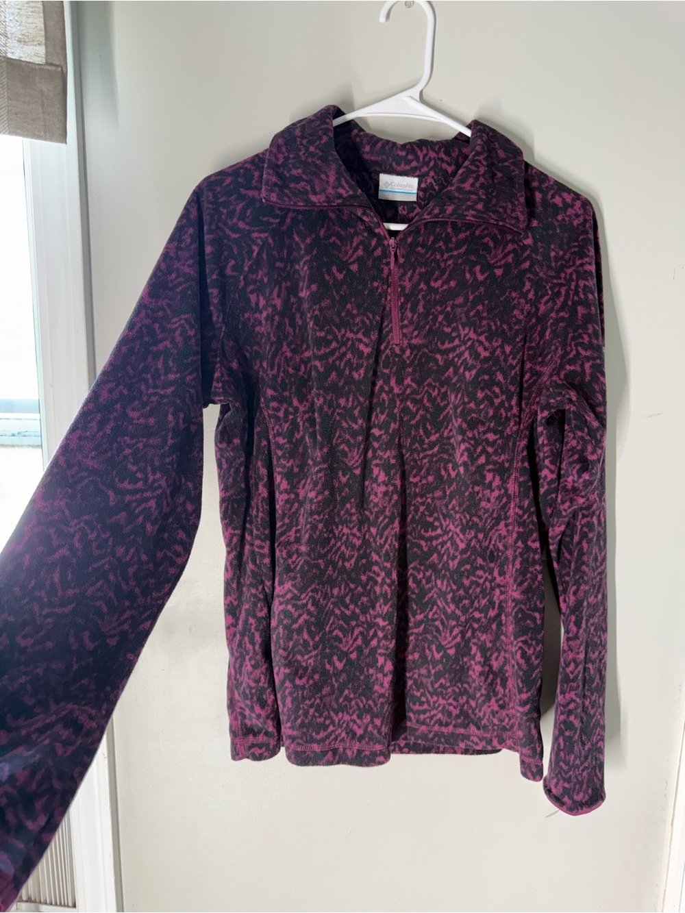 Columbia Pink and Black Fleece Zip Pullover